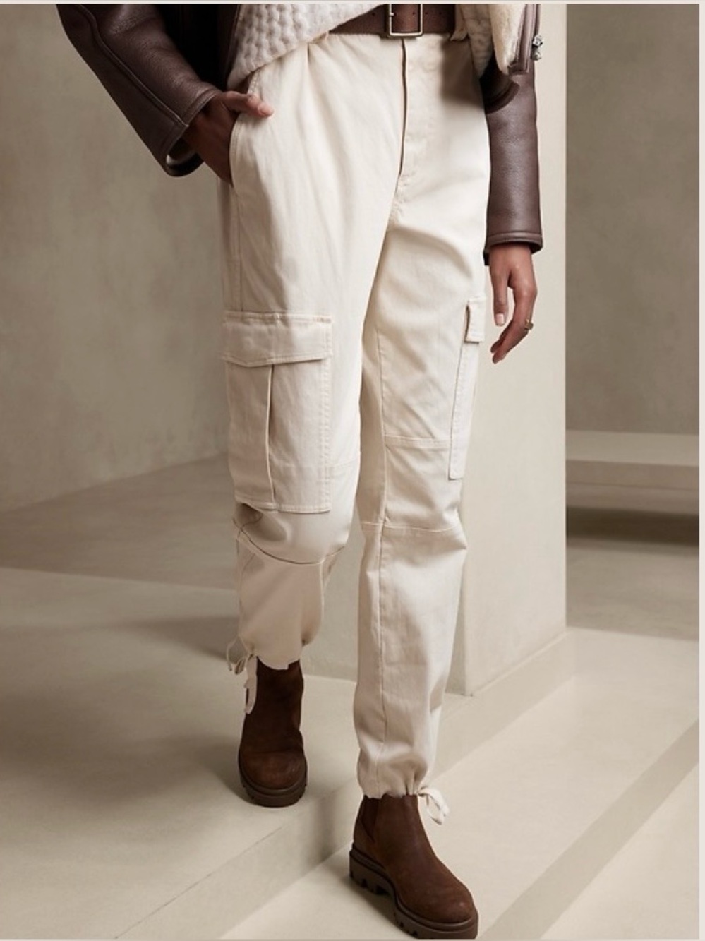 BANANA REPUBLIC Sierra Moleskin Cargo Trousers Beige Pants
